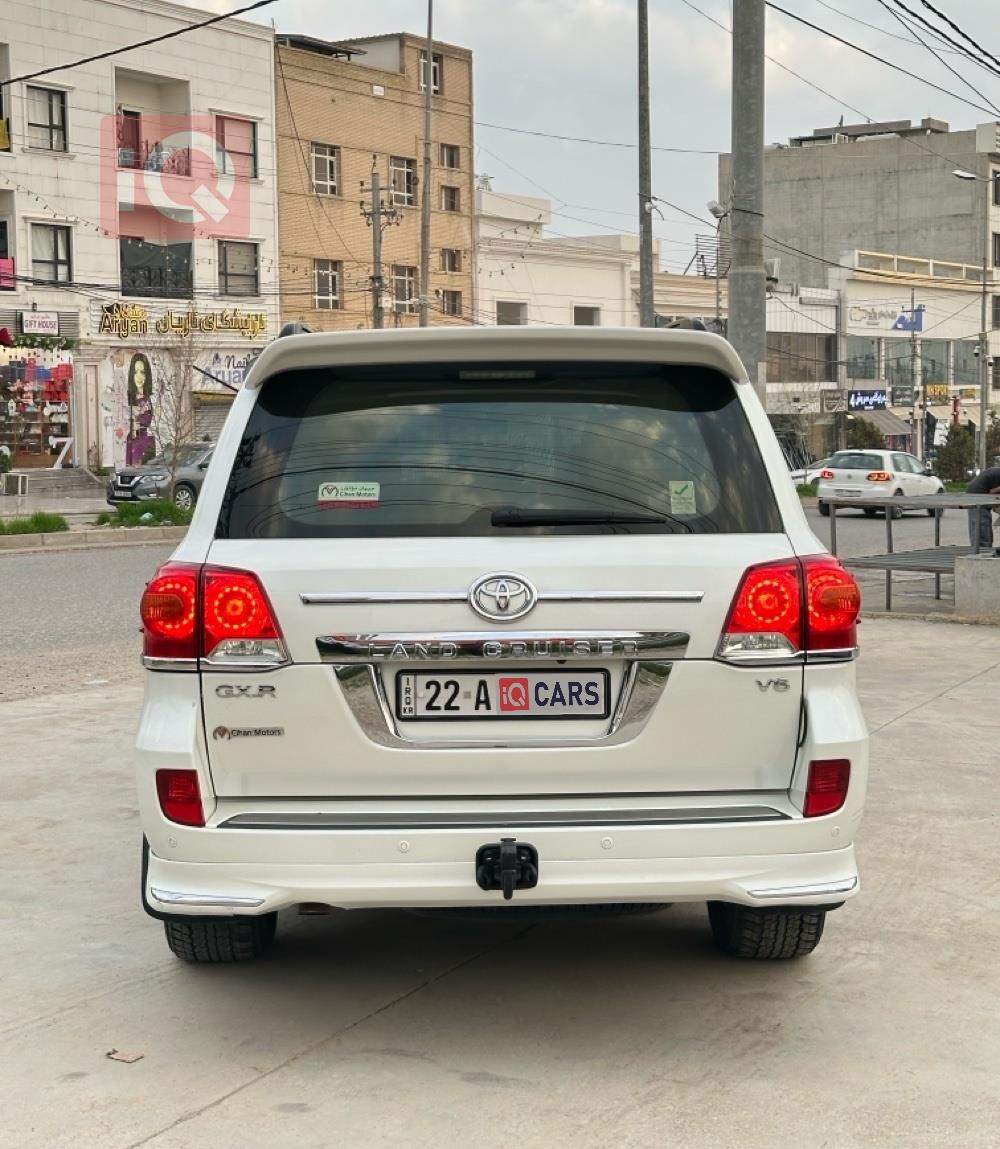 تويوتا لاندكروزر